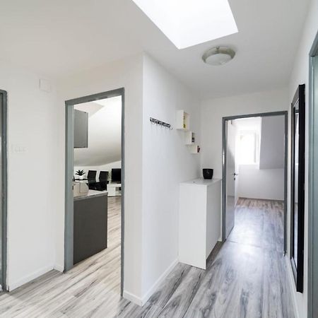 City Center Mayess Aparment Zadar Eksteriør billede