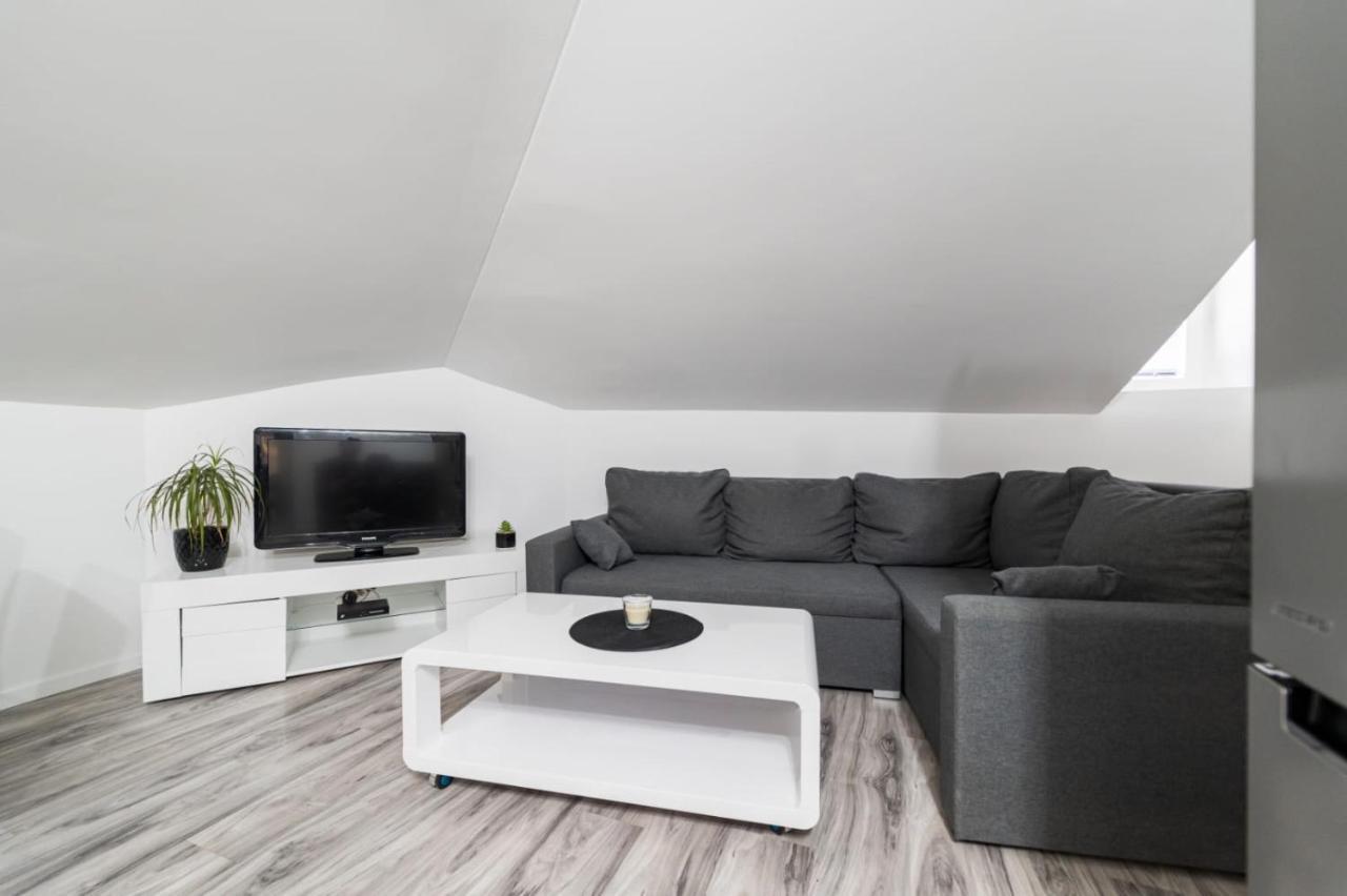 City Center Mayess Aparment Zadar Eksteriør billede